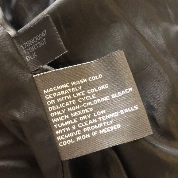 Kenneth Cole Reaction black down jacket, small - Picture 7 of 9